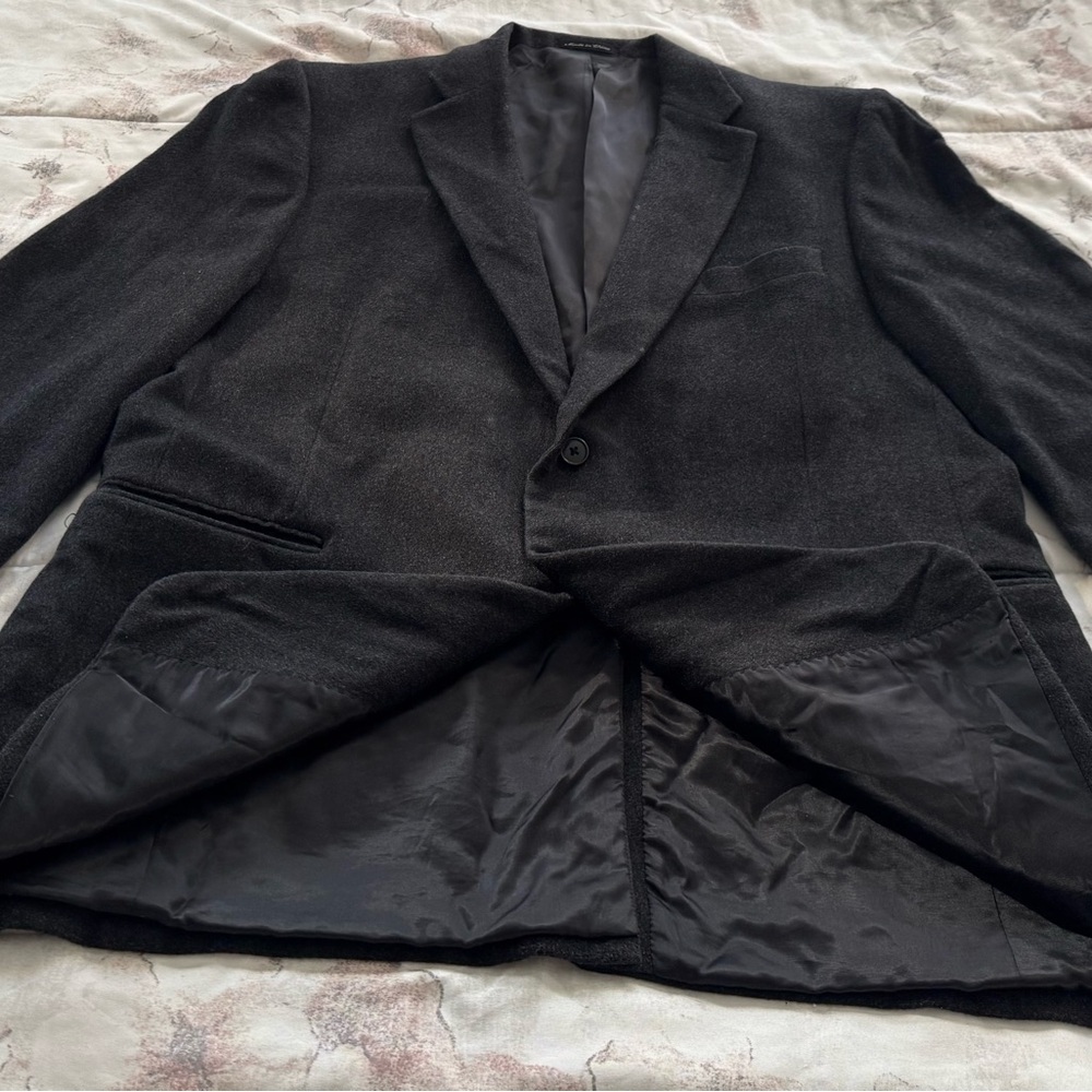 Claiborne men’s black wool, silk and cashmere blazer, size 46R sport jacket - Picture 8 of 14